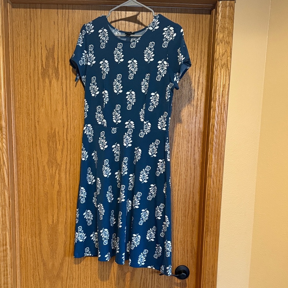 Ann Taylor Factory Teal Floral Midi Dress